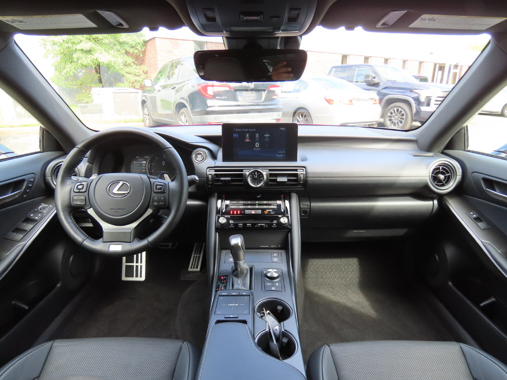 Thumbnail: 2025 Lexus ES - 2