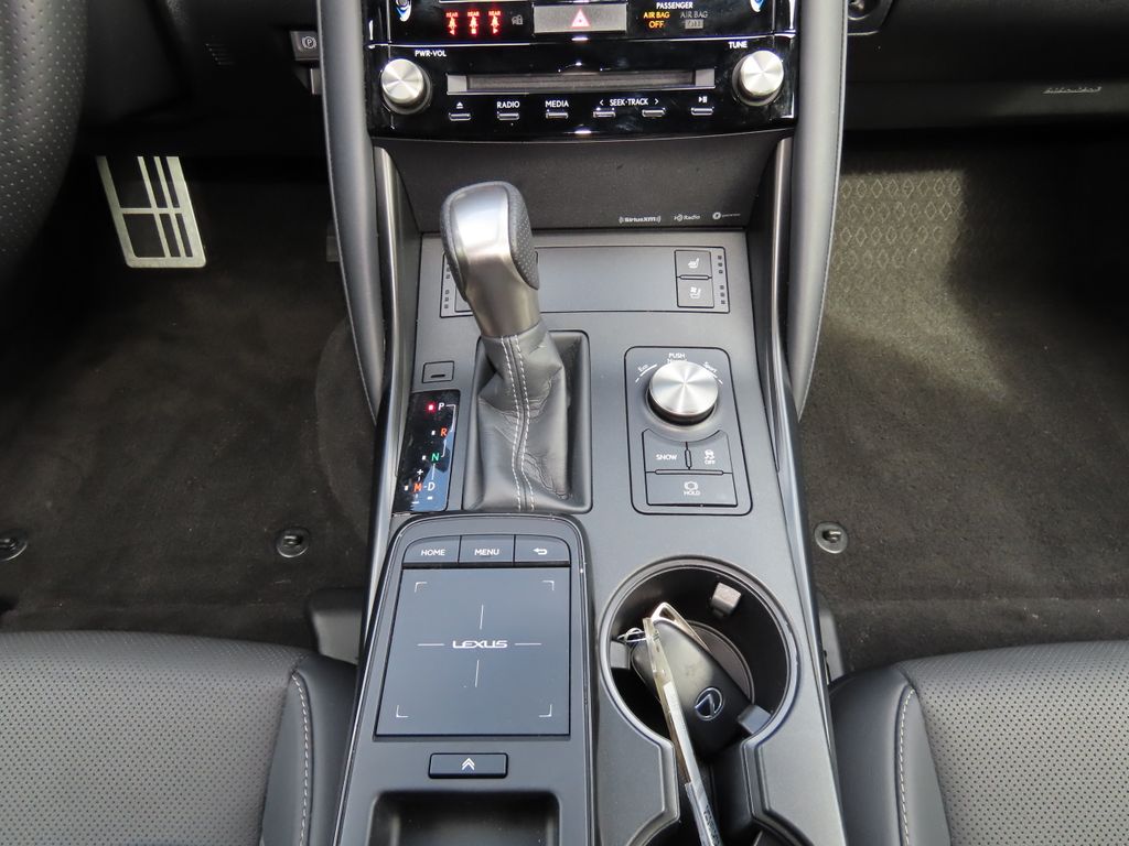 Thumbnail: 2025 Lexus ES - 15