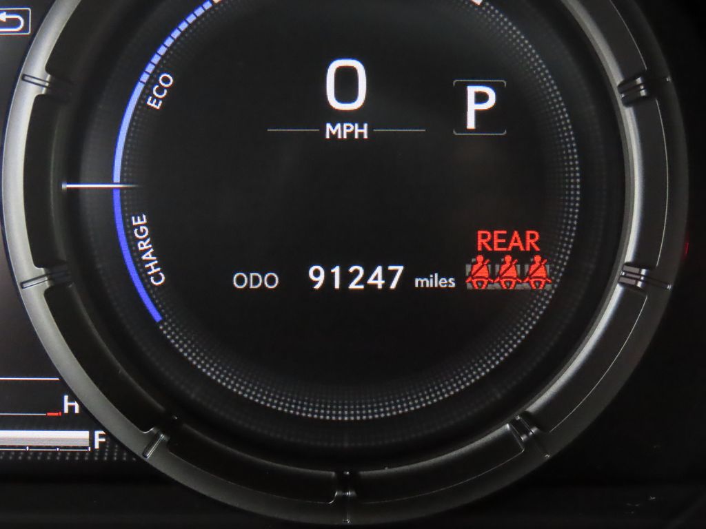 Thumbnail: 2019 Lexus UX - 17