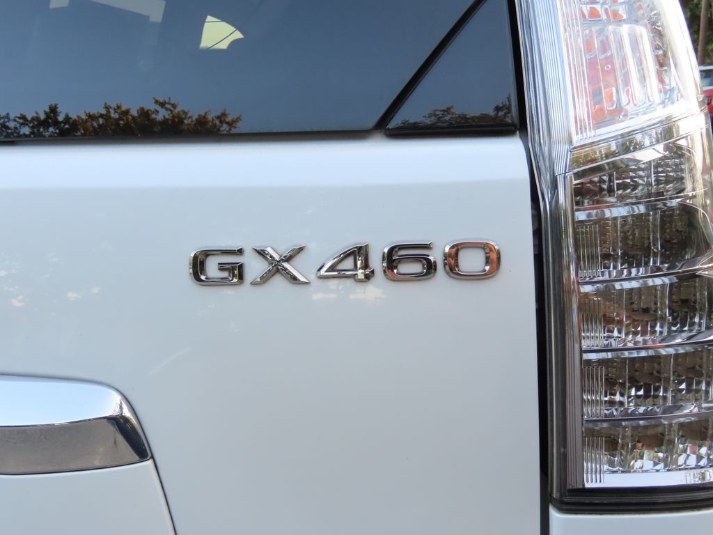Thumbnail: 2019 Lexus GX - 7