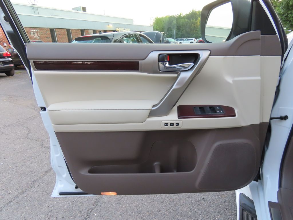 Thumbnail: 2019 Lexus GX - 22