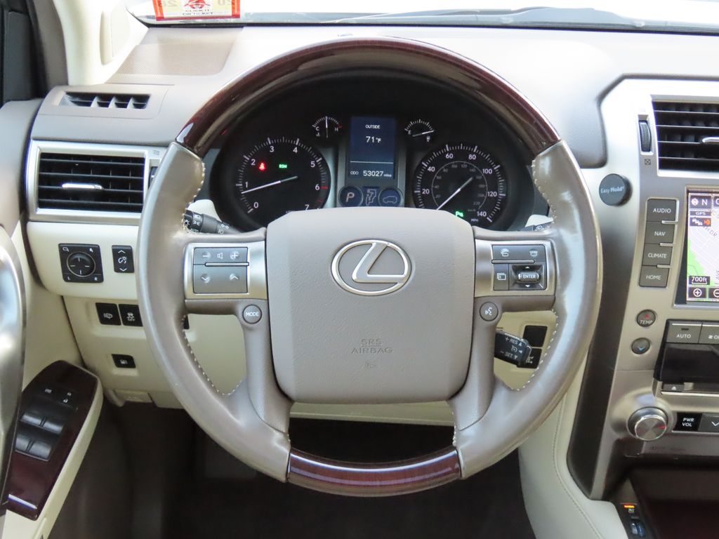 Thumbnail: 2019 Lexus GX - 14
