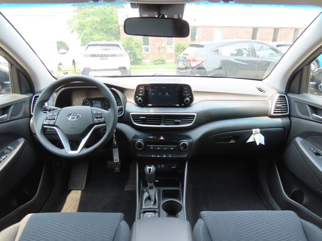 Thumbnail: 2019 Hyundai Tucson - 9