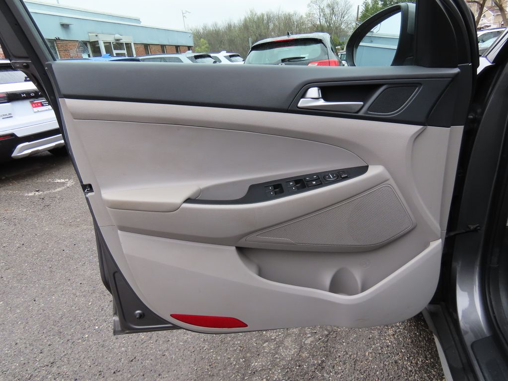 Thumbnail: 2020 Hyundai Tucson - 24