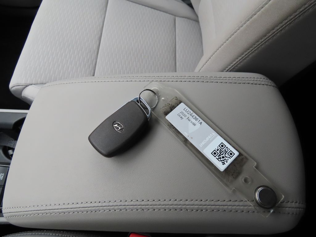 Thumbnail: 2020 Hyundai Tucson - 19