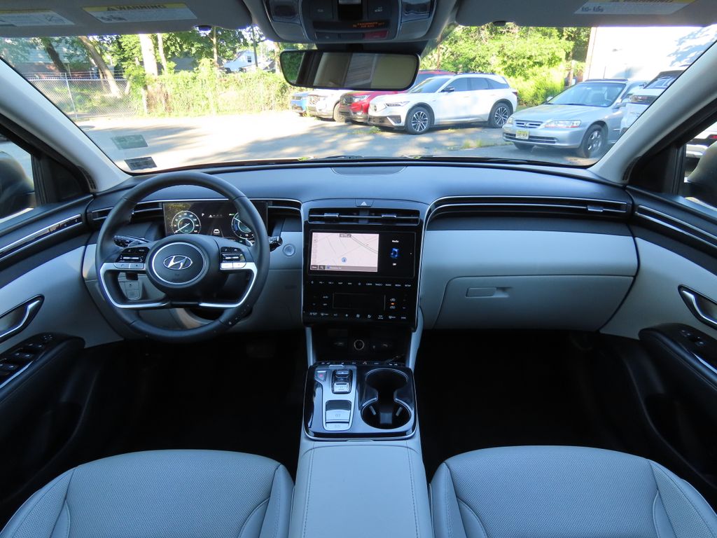 Thumbnail: 2022 Hyundai Tucson - 2