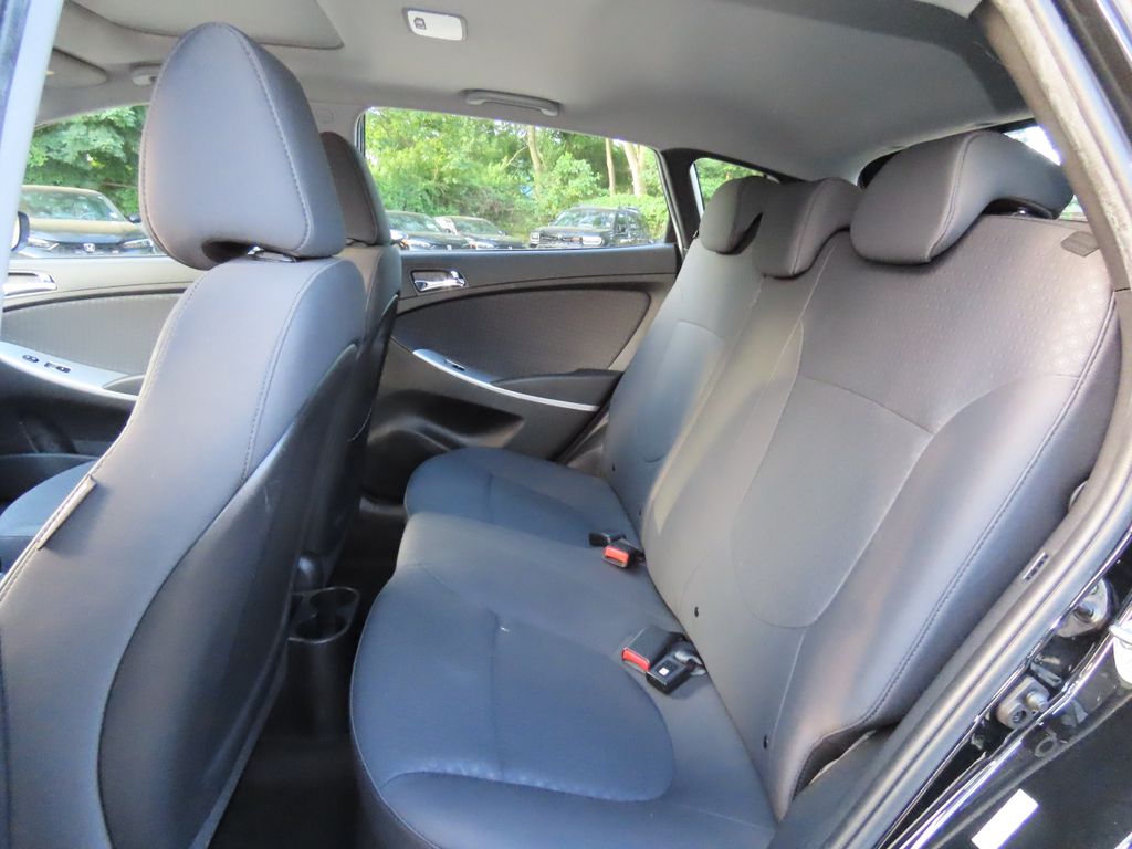 Thumbnail: 2014 Hyundai Accent - 13