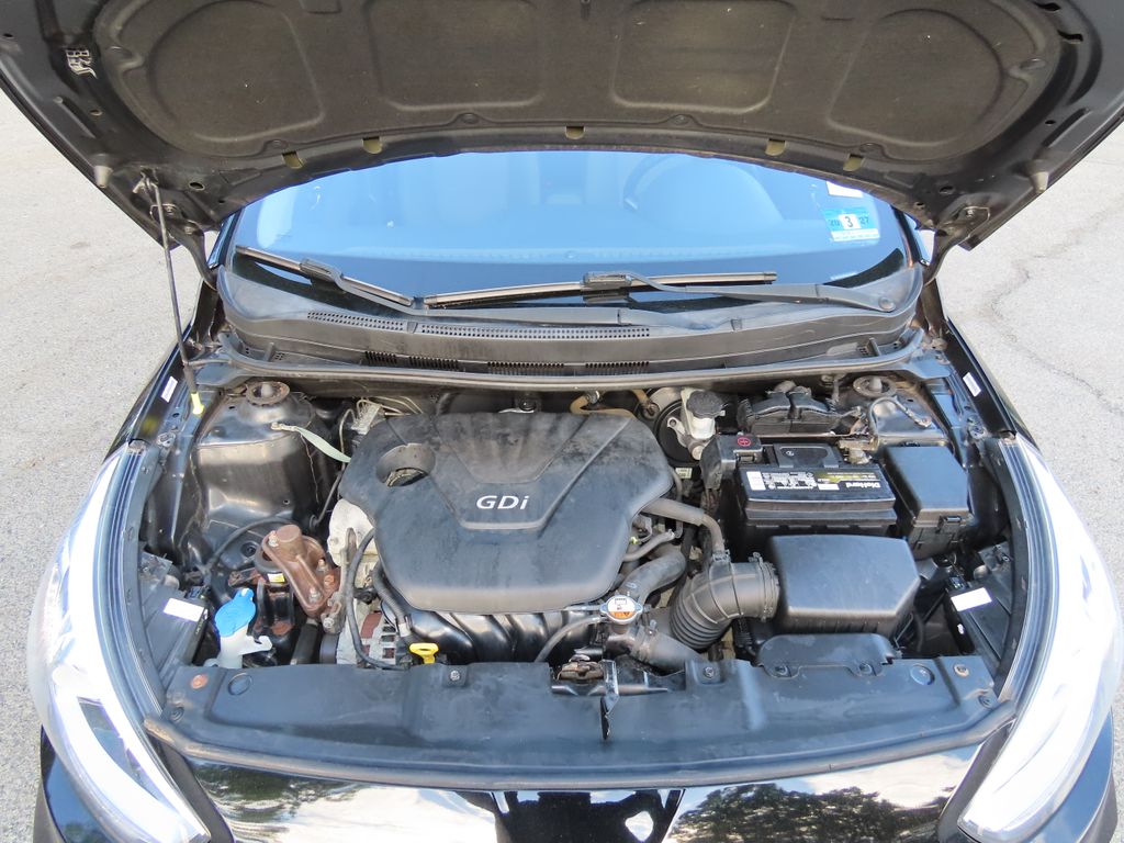 Thumbnail: 2014 Hyundai Accent - 9