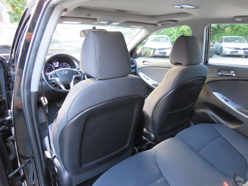 Thumbnail: 2014 Hyundai Accent - 22