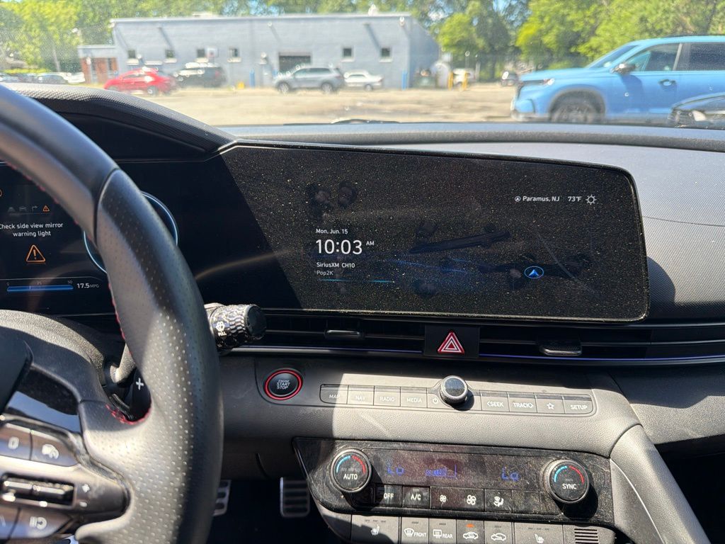 Thumbnail: 2025 Hyundai Elantra - 9