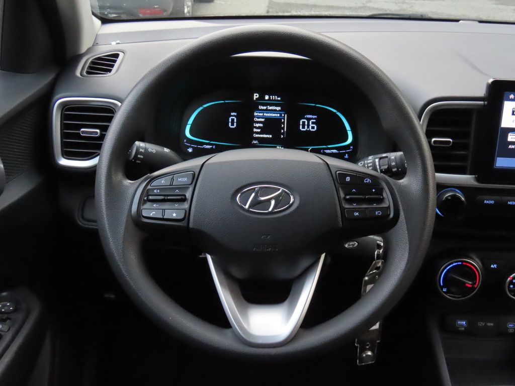 Thumbnail: 2023 Hyundai Venue - 13