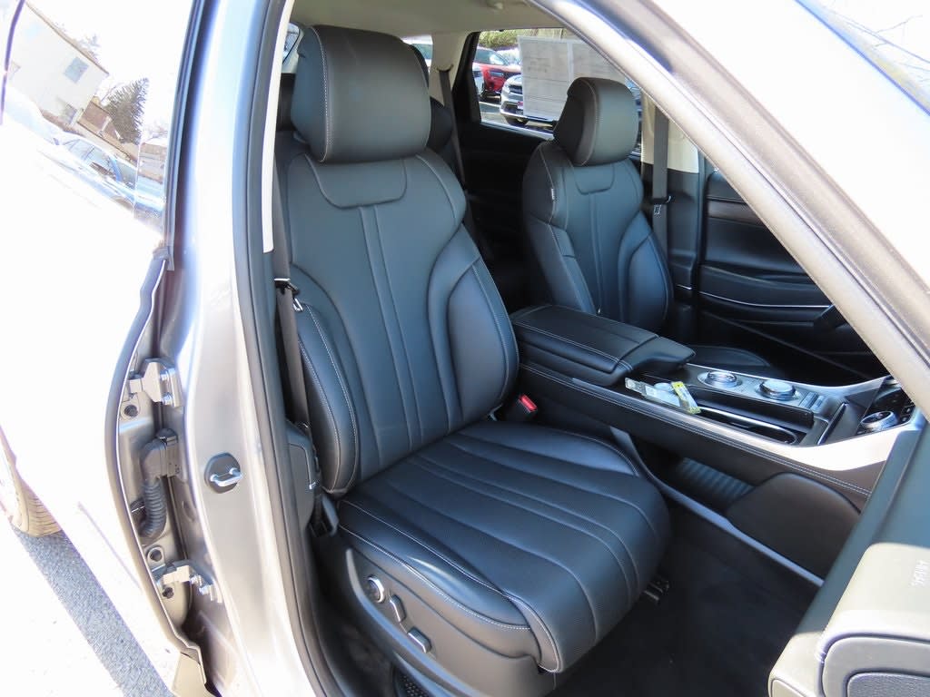 2023 Genesis GV80 2.5T 24