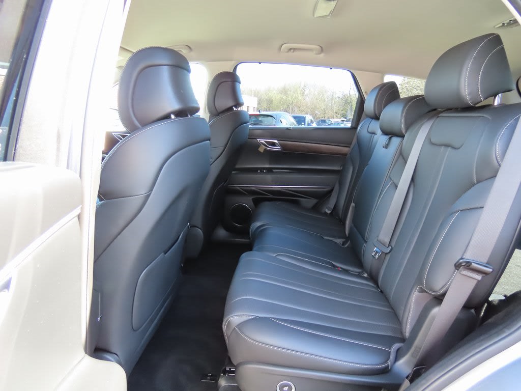 2023 Genesis GV80 2.5T 13
