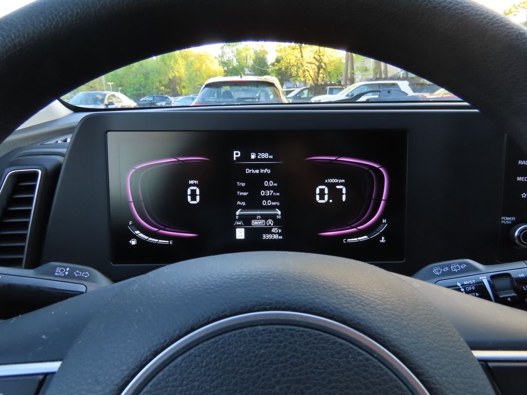 Thumbnail: 2025 Kia Sportage - 16
