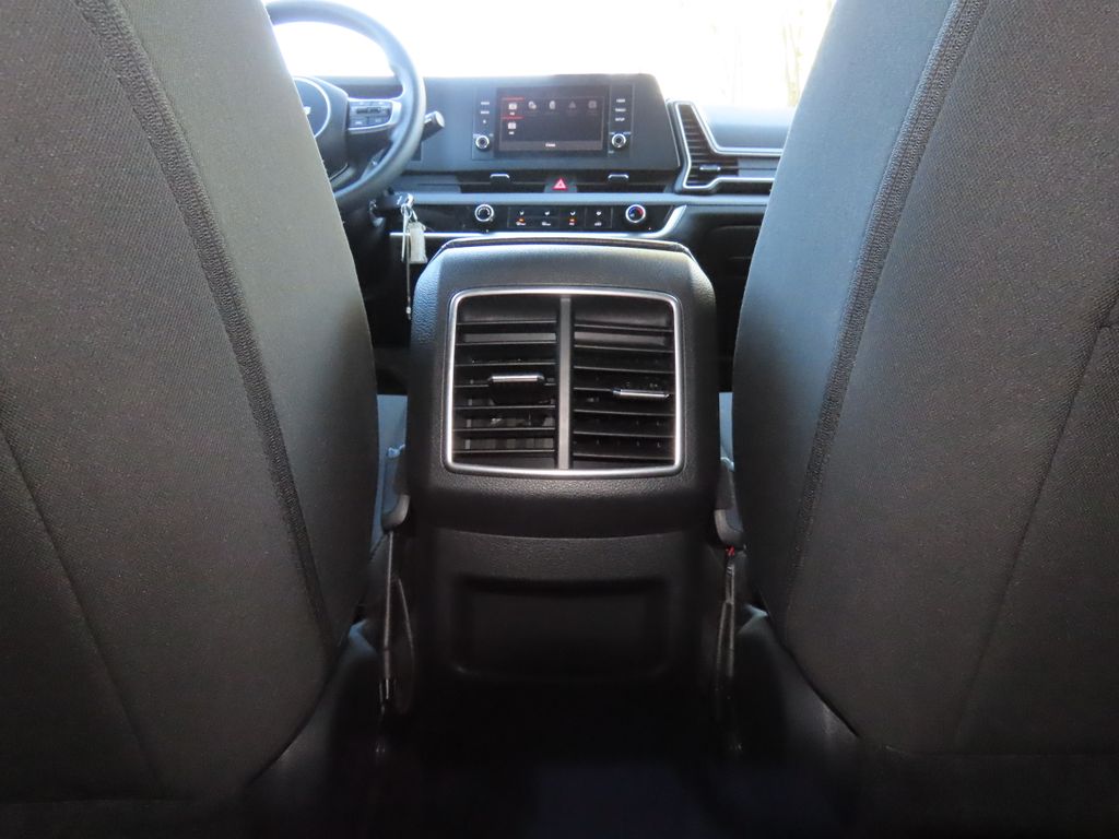 Thumbnail: 2025 Kia Sportage - 25