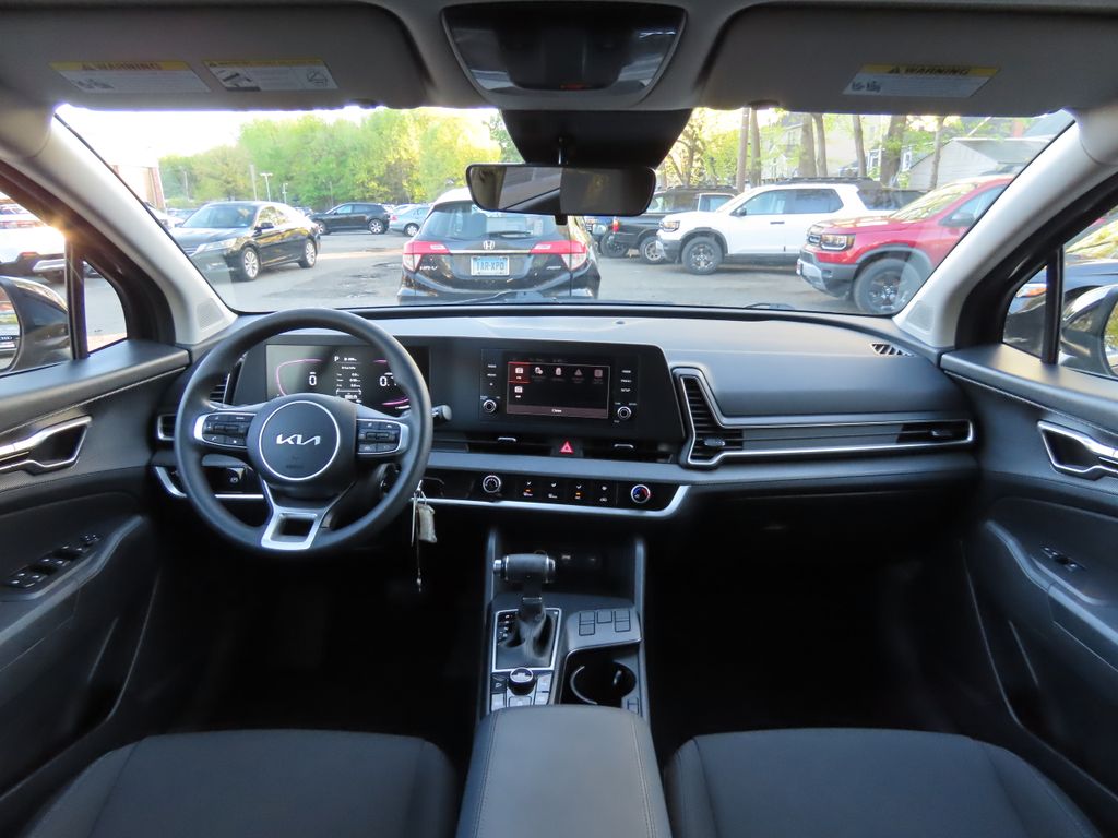 Thumbnail: 2025 Kia Sportage - 2