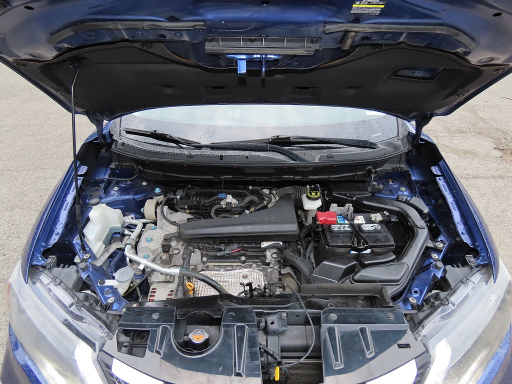 Thumbnail: 2019 Nissan Rogue - 9