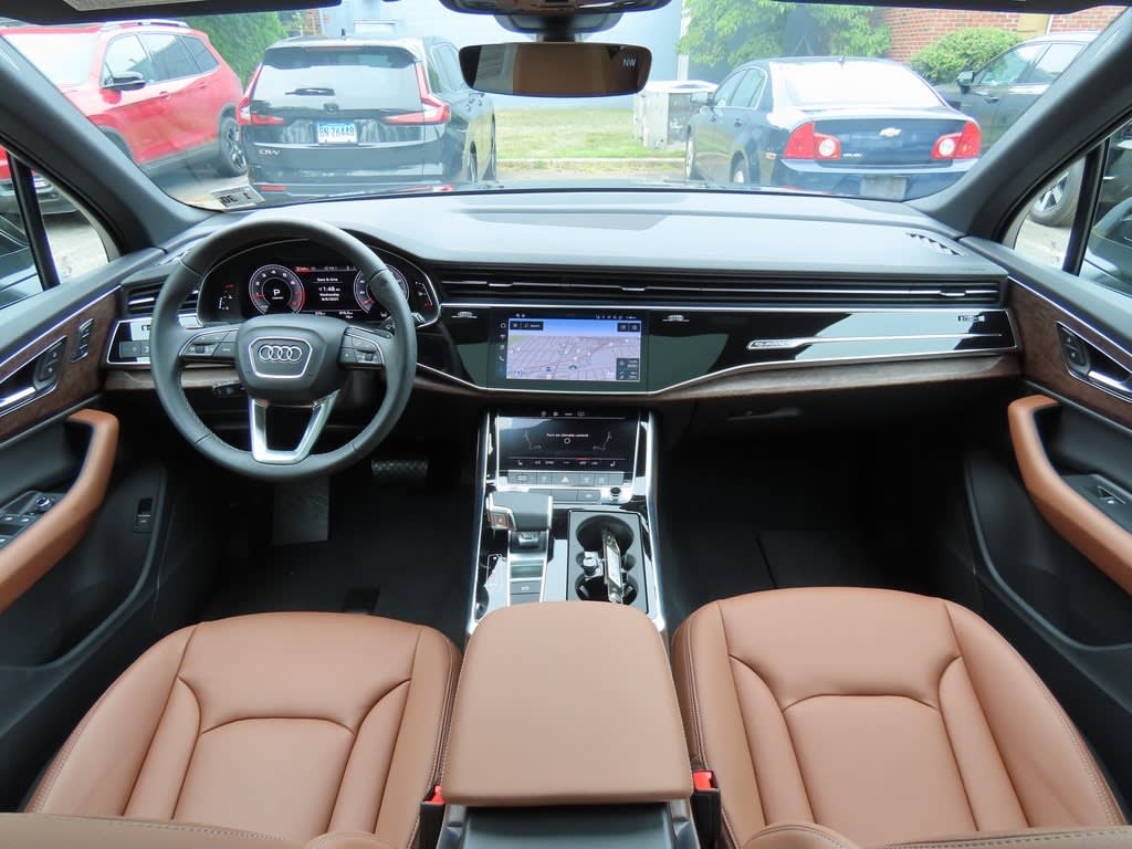Thumbnail: 2025 Audi Q7 - 8