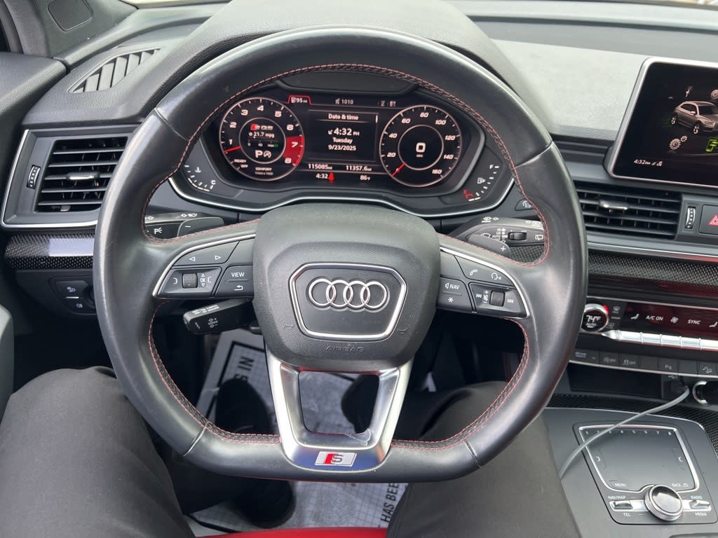 Thumbnail: 2019 Audi SQ5 - 2