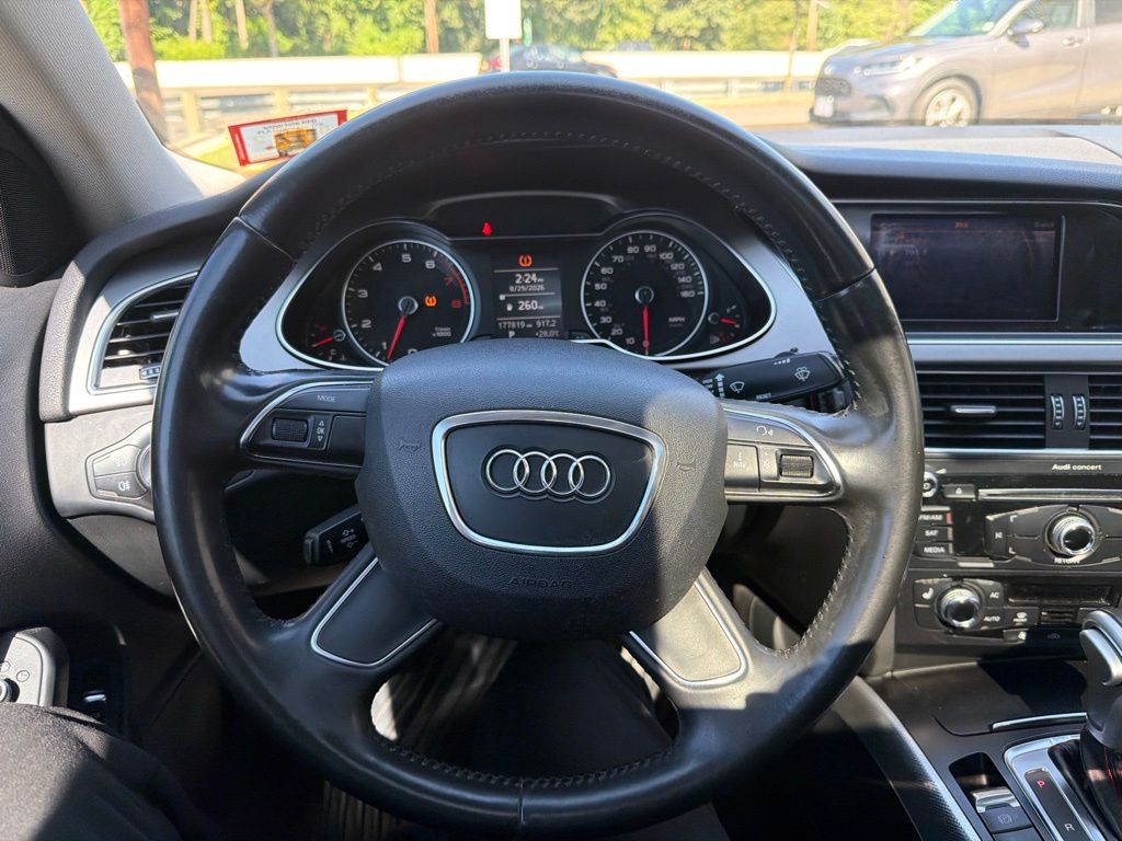 Thumbnail: 2013 Audi A4 - 2
