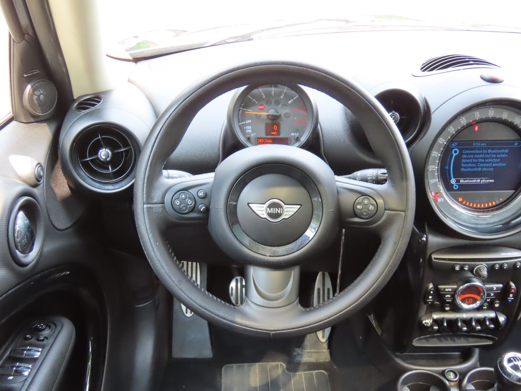 Thumbnail: 2016 MINI Cooper Countryman - 9