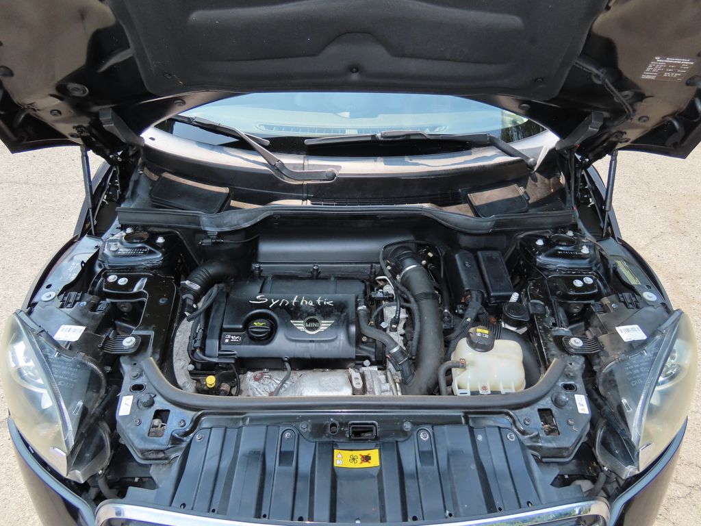 Thumbnail: 2016 MINI Cooper Countryman - 8