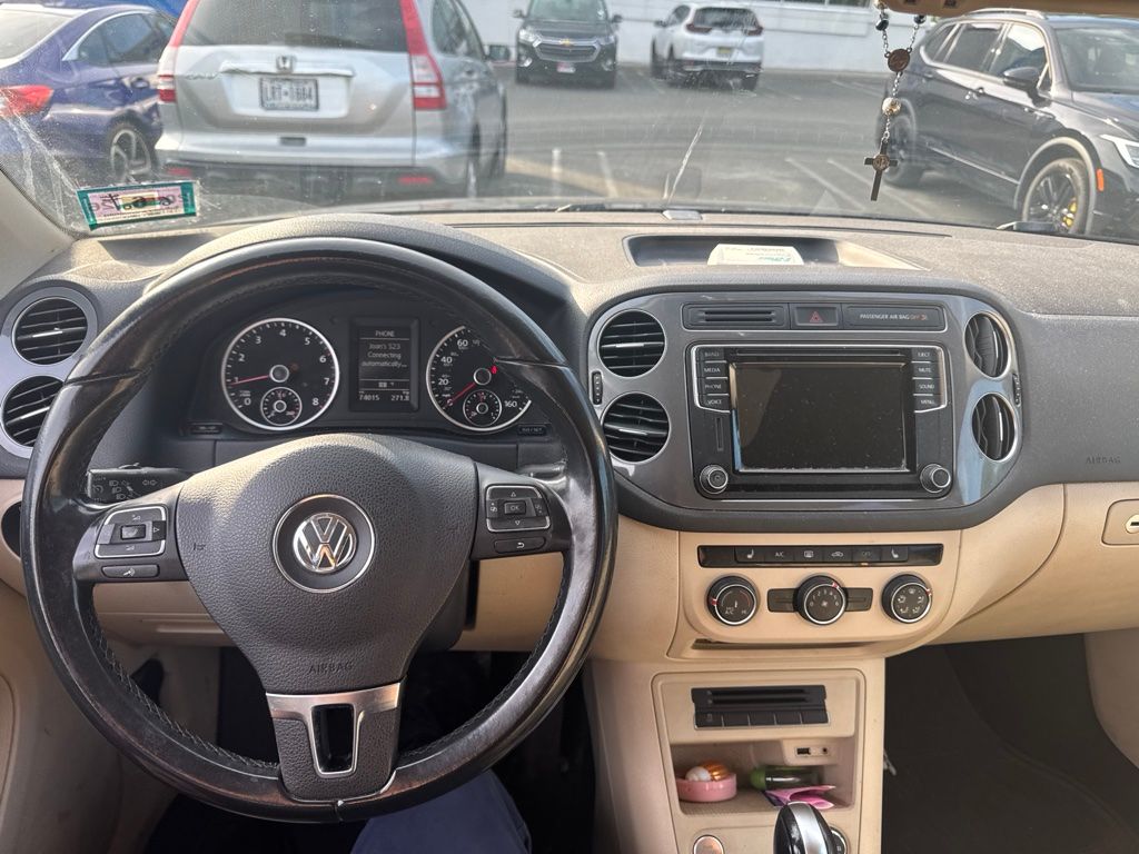 Thumbnail: 2017 Volkswagen Tiguan - 2