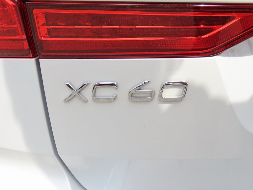 2022 Volvo XC60 T8 Polestar 7