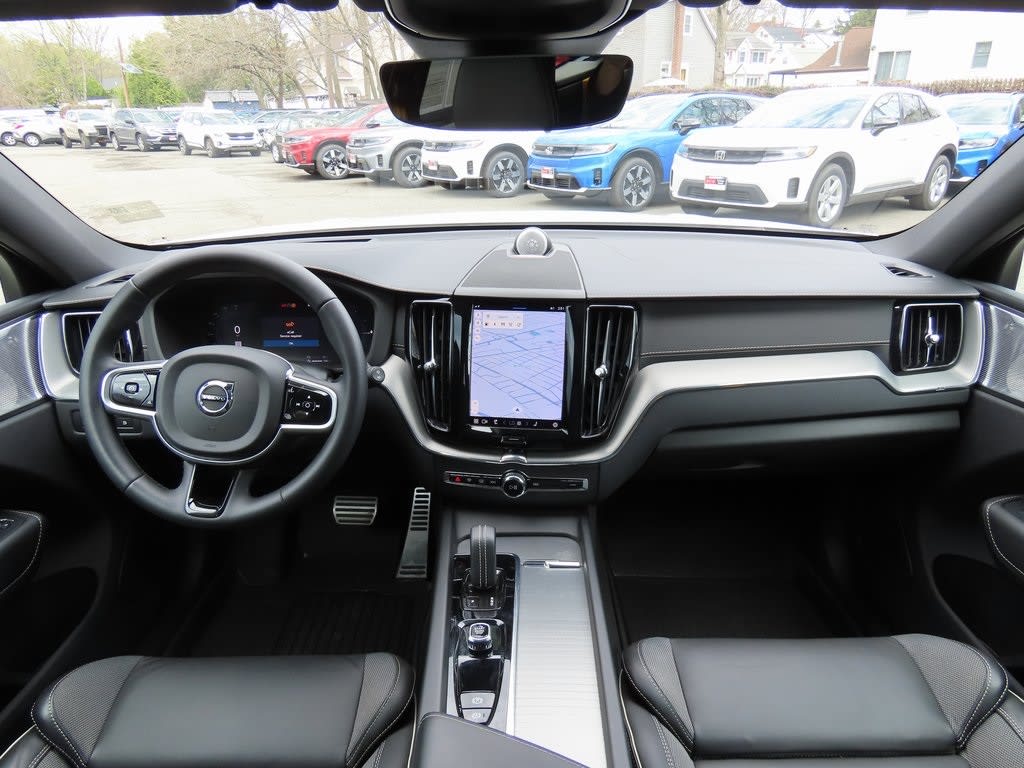 2022 Volvo XC60 T8 Polestar 2