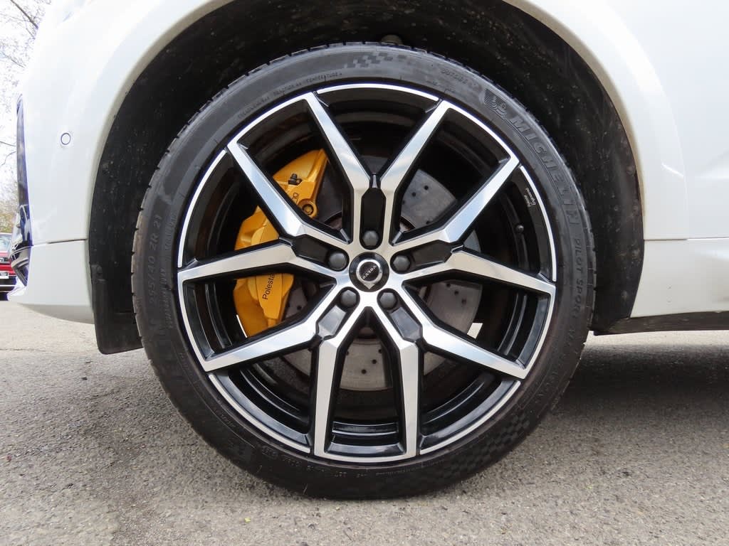 2022 Volvo XC60 T8 Polestar 8