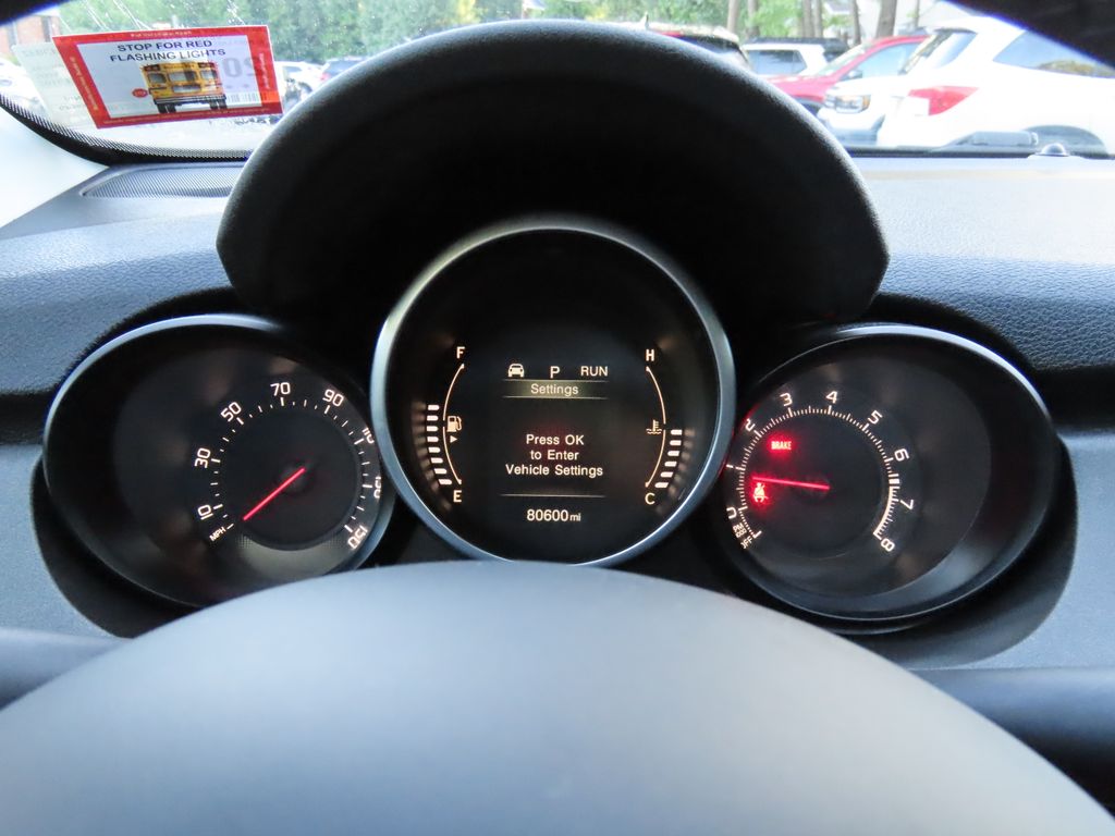 Thumbnail: 2016 Fiat 500X - 17