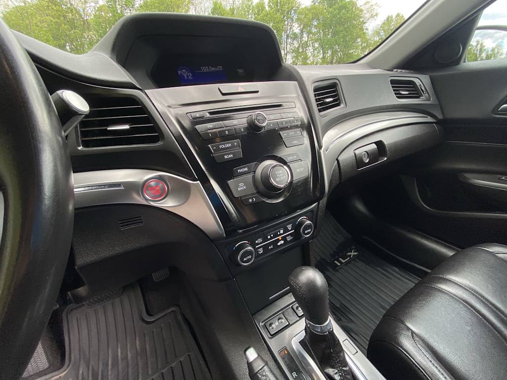 Thumbnail: 2019 Acura ILX - 7