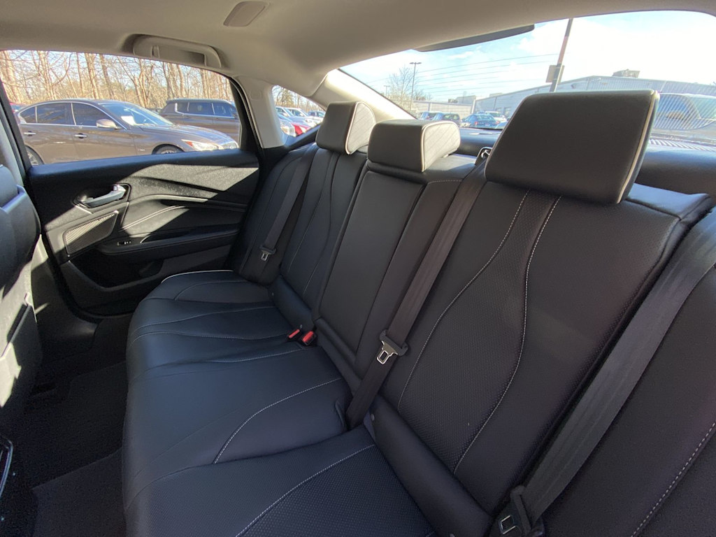 Thumbnail: 2022 Acura TLX - 12