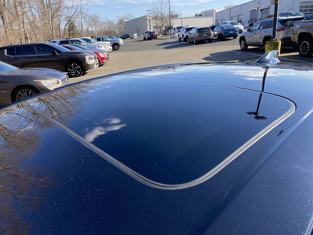 Thumbnail: 2022 Acura TLX - 29