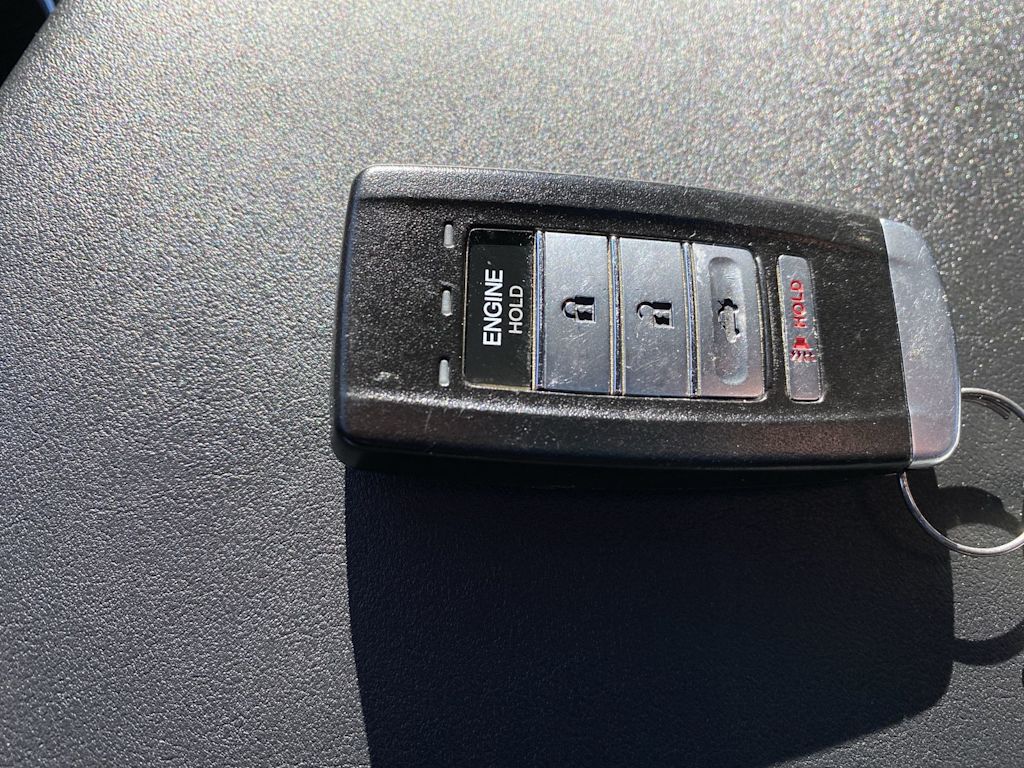 Thumbnail: 2022 Acura TLX - 17