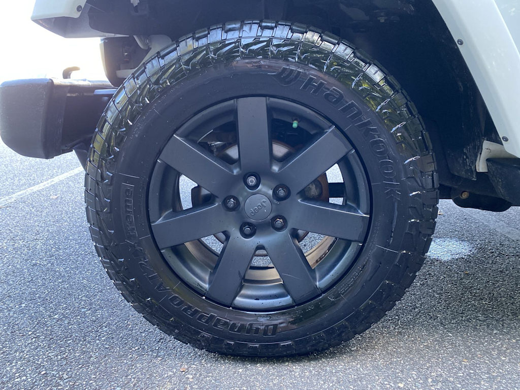 Thumbnail: 2018 Jeep Wrangler - 27