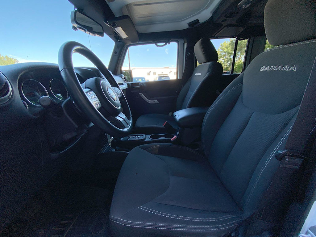 Thumbnail: 2018 Jeep Wrangler - 9