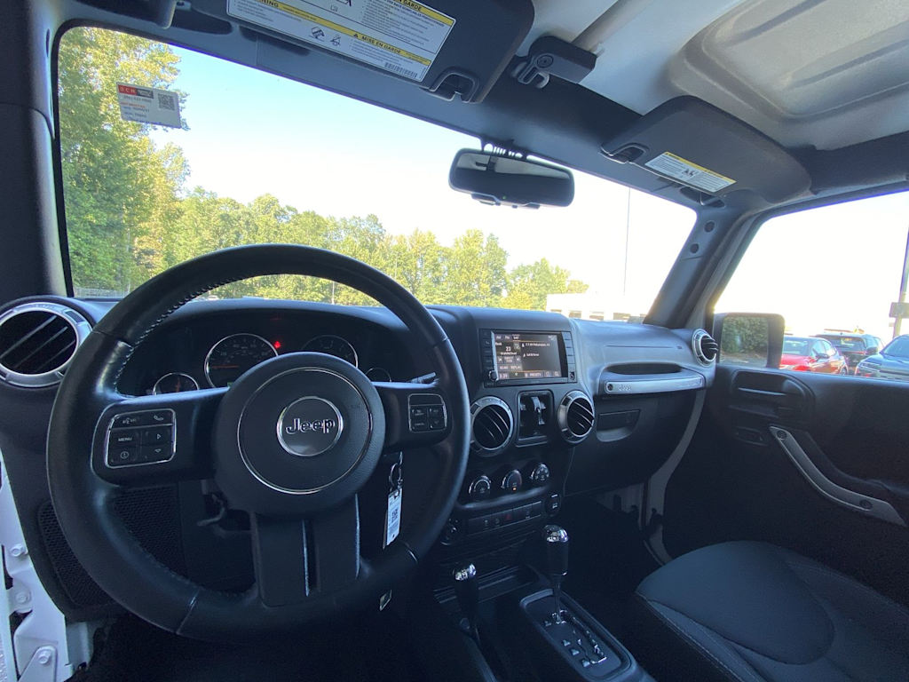 Thumbnail: 2018 Jeep Wrangler - 8