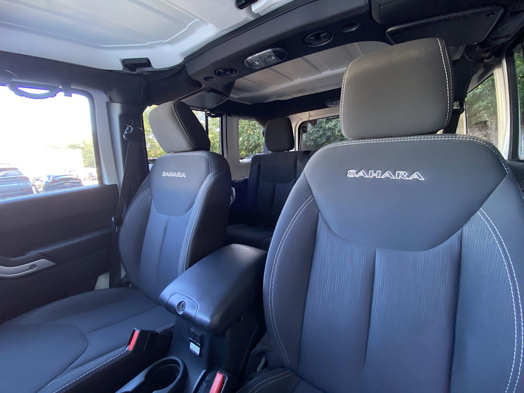 Thumbnail: 2018 Jeep Wrangler - 10