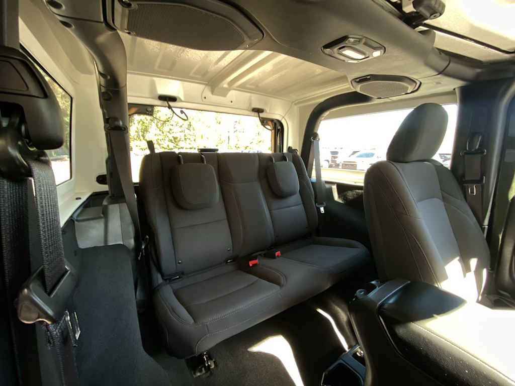 Thumbnail: 2023 Jeep Wrangler - 34