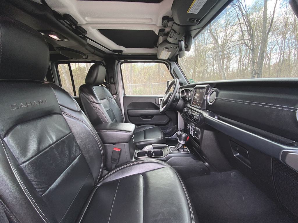 2018 Jeep Wrangler Unlimited Sahara 25