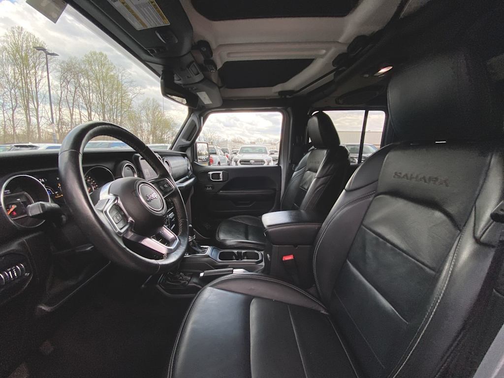 2018 Jeep Wrangler Unlimited Sahara 8