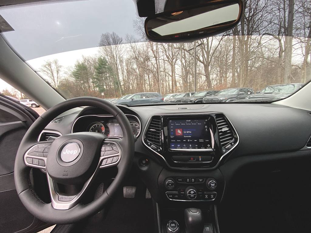 2022 Jeep Cherokee Limited Edition 2