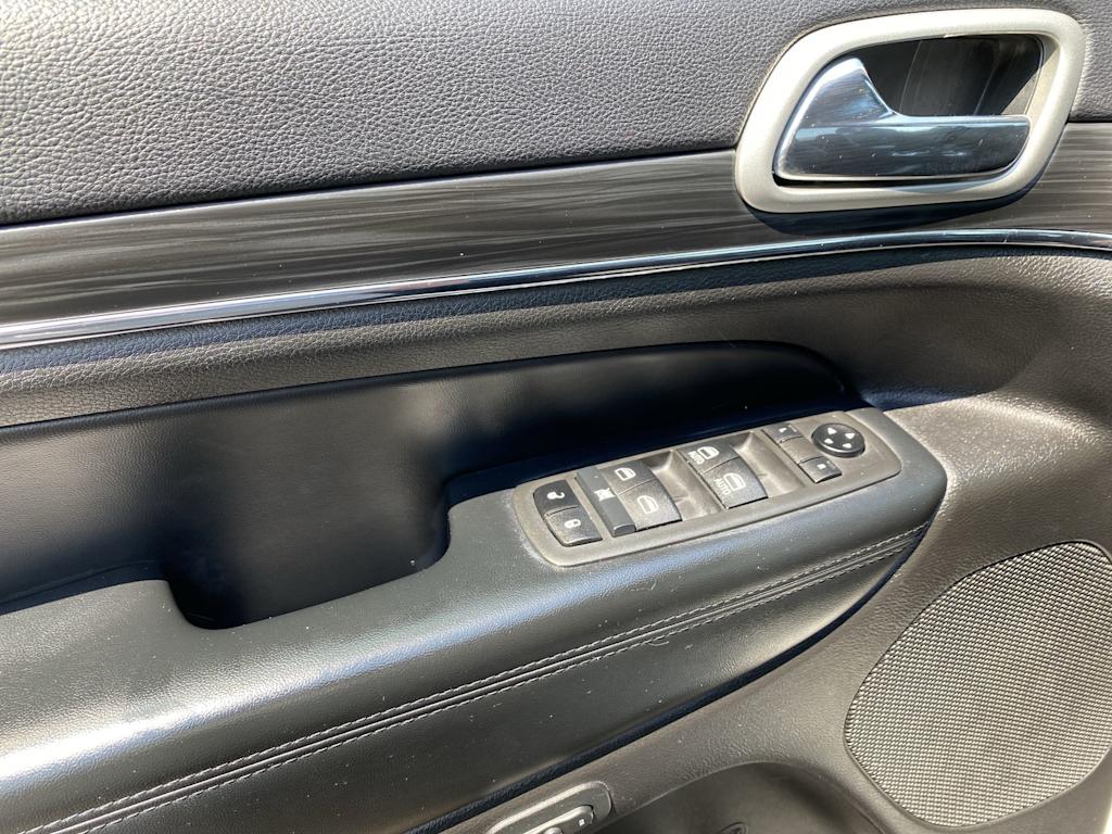 Thumbnail: 2021 Jeep Grand Cherokee - 27