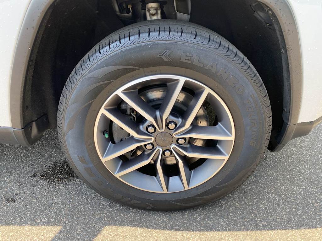 Thumbnail: 2021 Jeep Grand Cherokee - 25