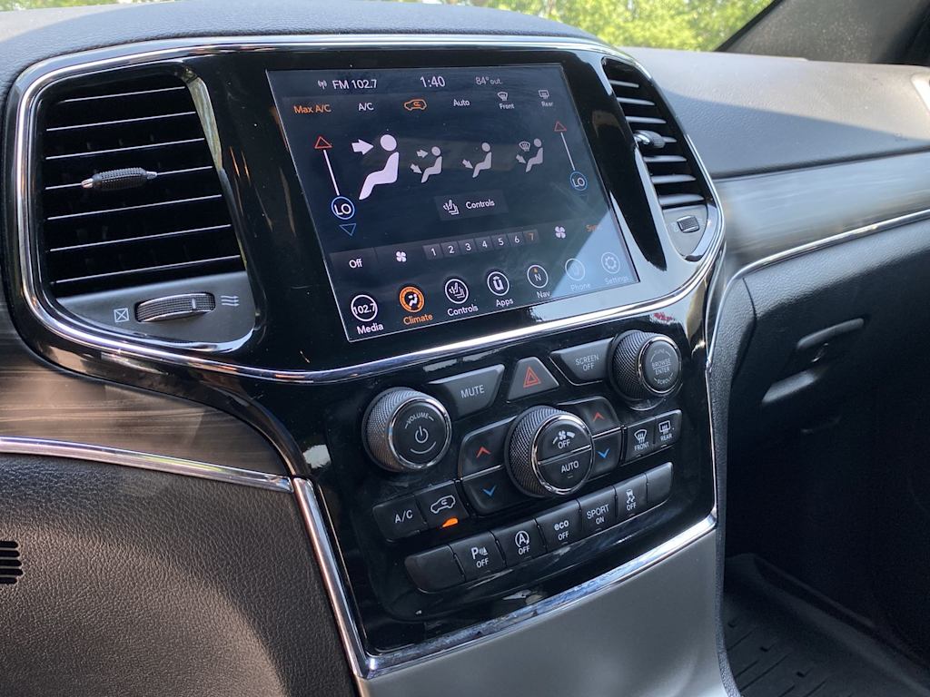 Thumbnail: 2021 Jeep Grand Cherokee - 12