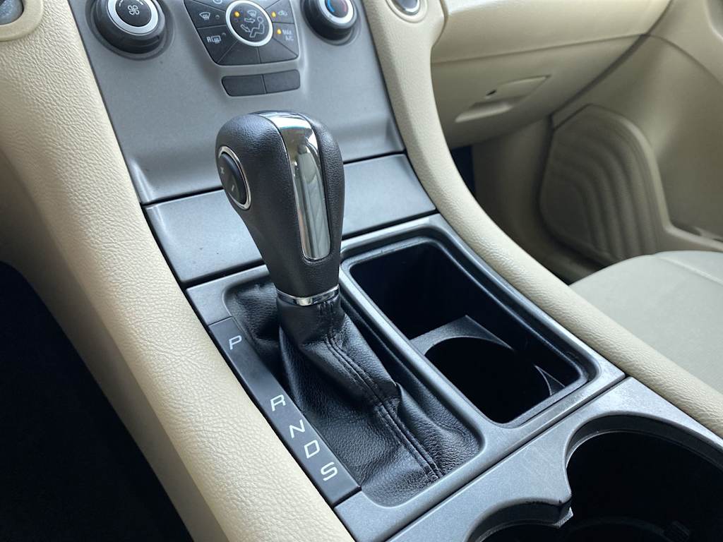 Thumbnail: 2019 Ford Taurus - 15