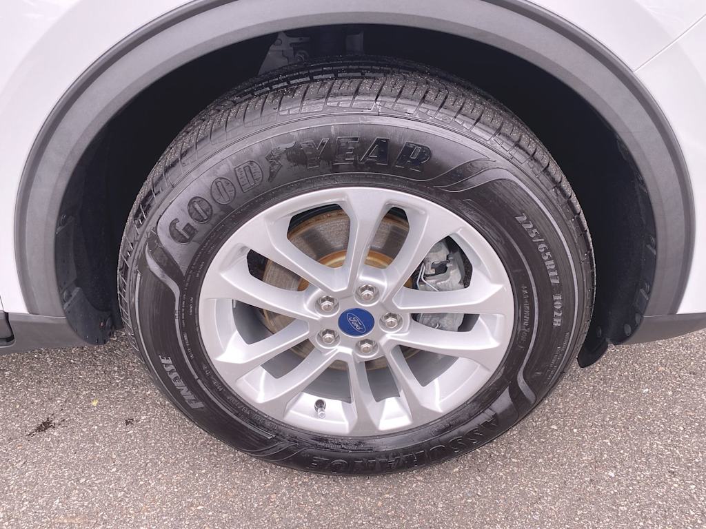 2020 Ford Escape SE 23