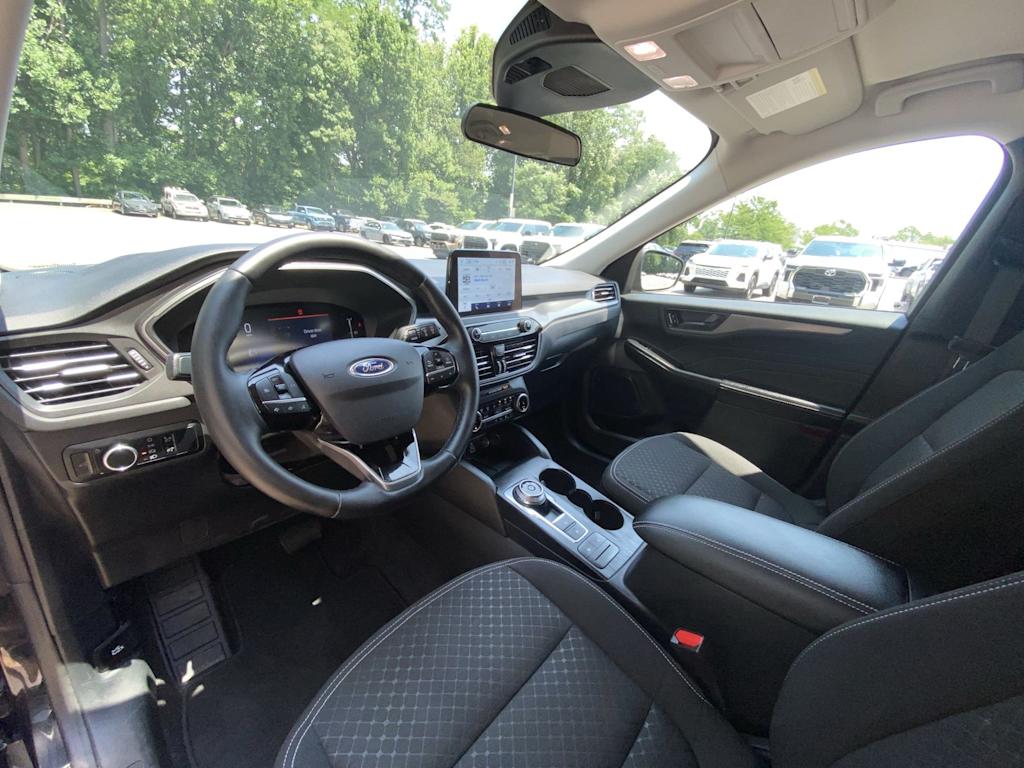 Thumbnail: 2024 Ford Escape - 9