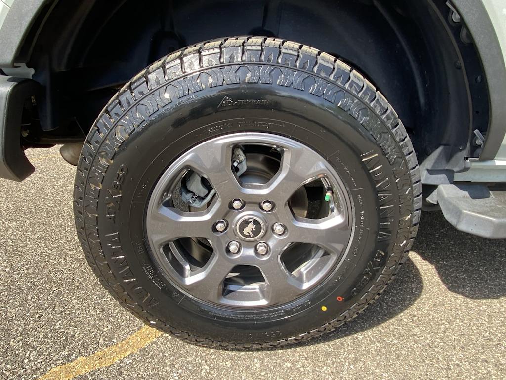 Thumbnail: 2021 Ford Bronco - 22